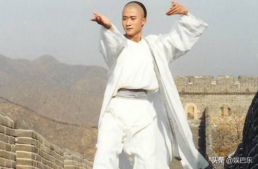 吴京年轻时的六部古装剧，当年风靡一时，不相