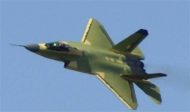 中国下一代航母舰载机会是FC31吗？好多人都在问