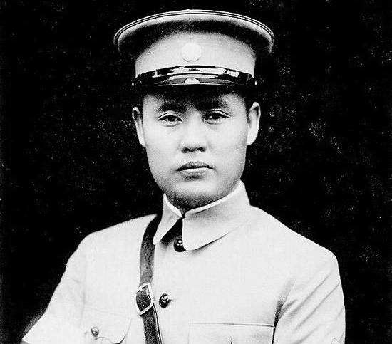 决战张家口，蒋军中将、少将，你看看我、我看