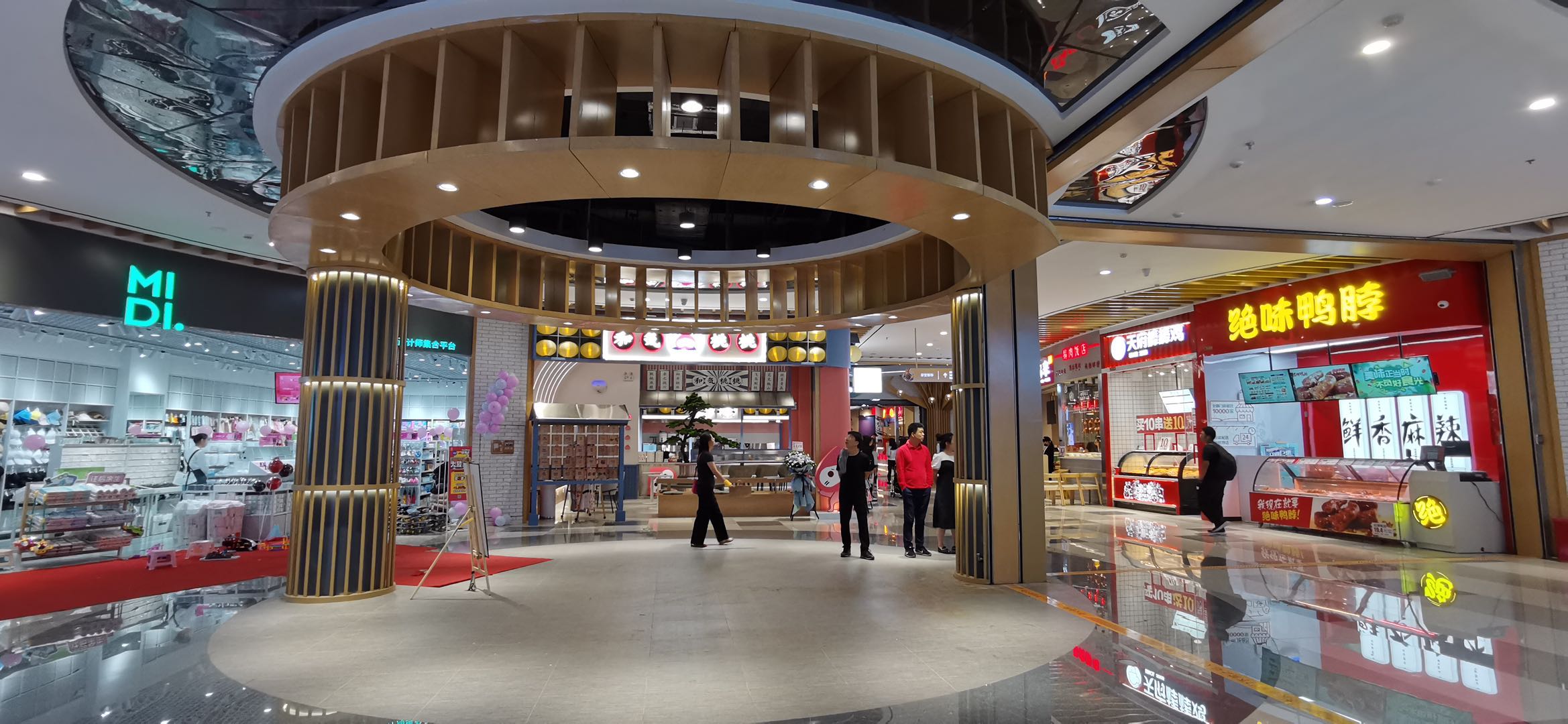 同样无缝接驳昆明白云路地铁站，北云66为什么干不过同德广场？-看看云南