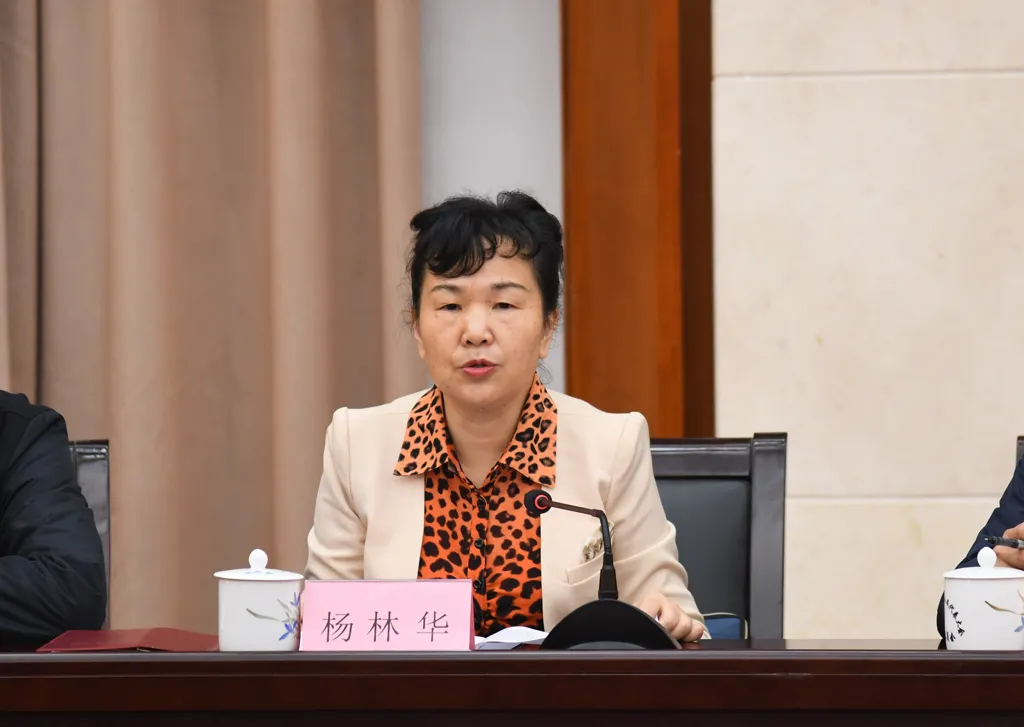 推动适度规模经营提升发展能力水平省市人大代表专题视察全市农民专业合作社建设