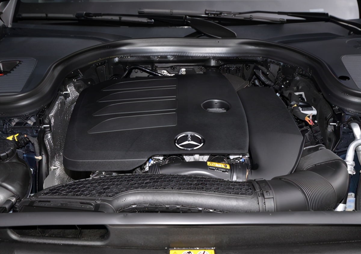 全新奔驰GLC，2973毫米长轴距，内饰很优雅，你喜欢么