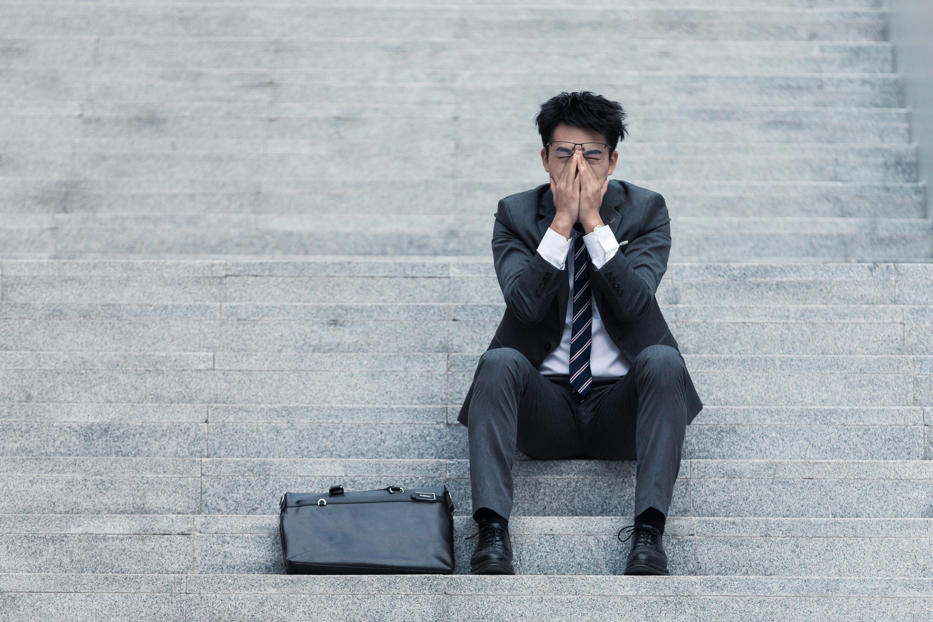 4年，從負債累累到身價百億，富豪張磊：沒有3板斧，就不要創業