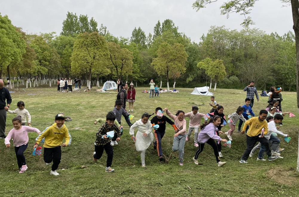 合肥一六八玫瑰园学校南校区与北京外国语大学合肥国际学院开展“中法儿童文化交流初体验”活动
