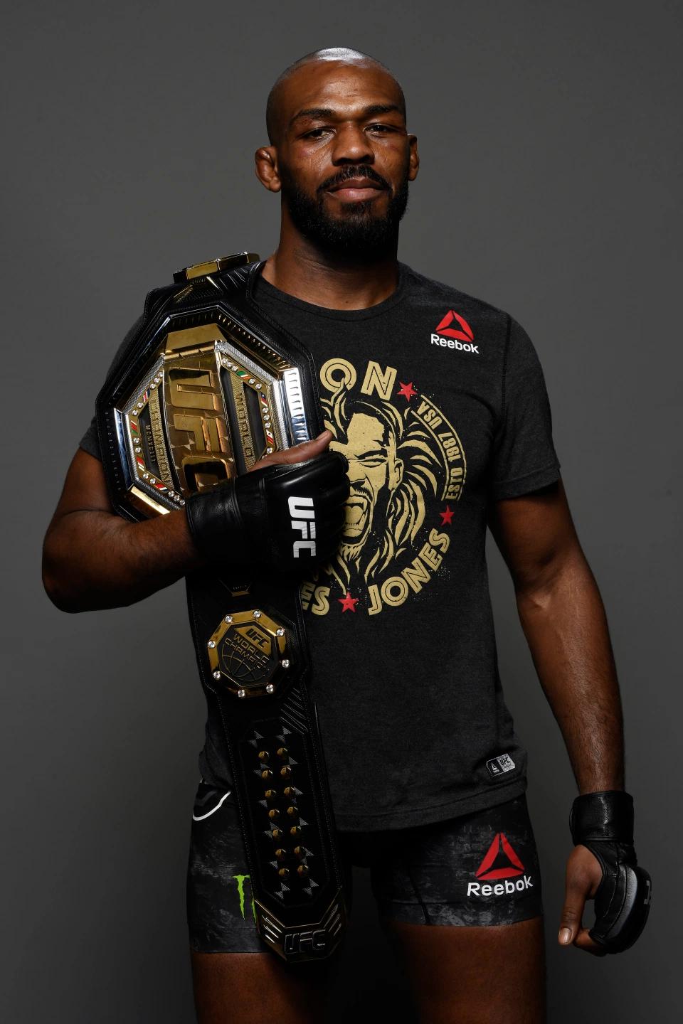 ufc传奇人物"骨头"乔恩·琼斯似乎已经排除了与中量级王者,前武林风