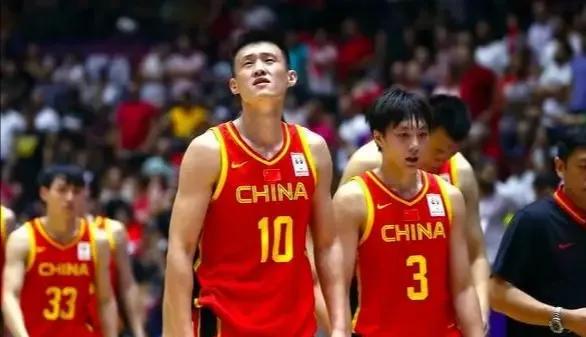 中国男篮排名已经下滑到亚洲第四，日本、菲律宾也即将超越男篮