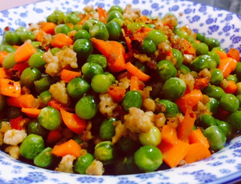 图片[6]-青豌豆炒肉末的做法 有荤有素 营养均衡的小炒菜-起舞食谱网