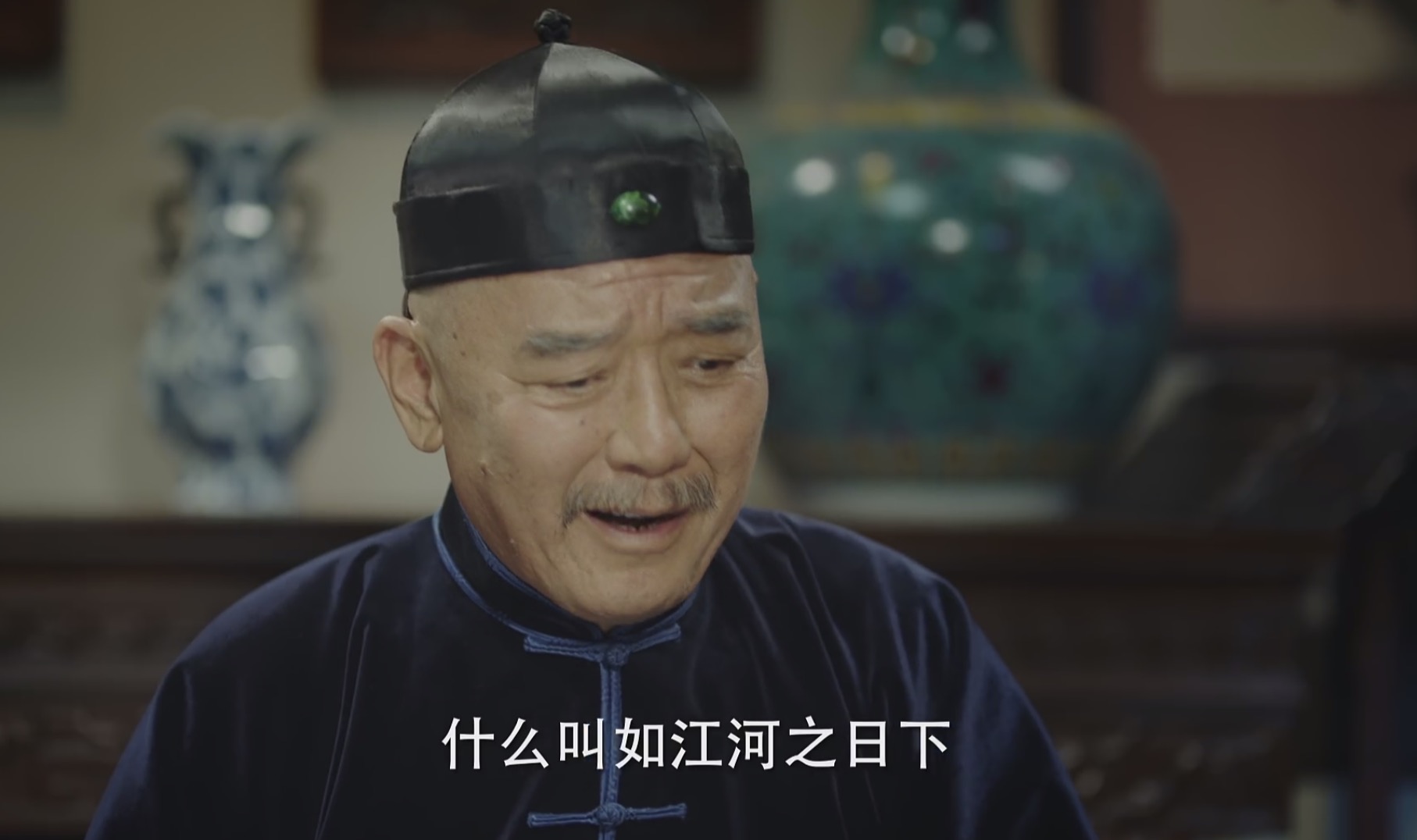 这部剧好评如潮却没热度，全靠男主演技支撑，剧情老套是硬伤