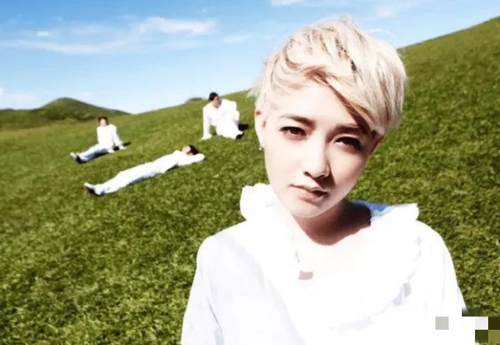 坚持“不婚主义”的4大女星，个个都是高颜值，