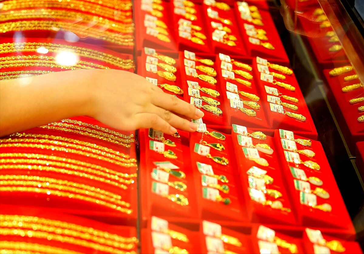 黄金下跌降价，21年8月31日国内各地城市黄金、千足金最新金价表