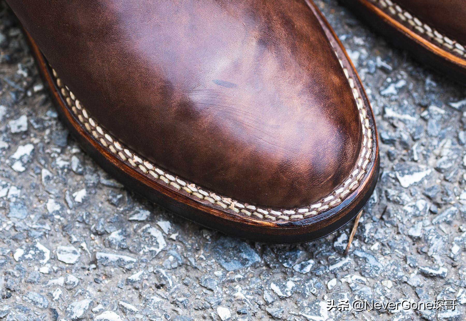 一双少见但高端的电工雨鞋——Viberg 2060马皮工程师