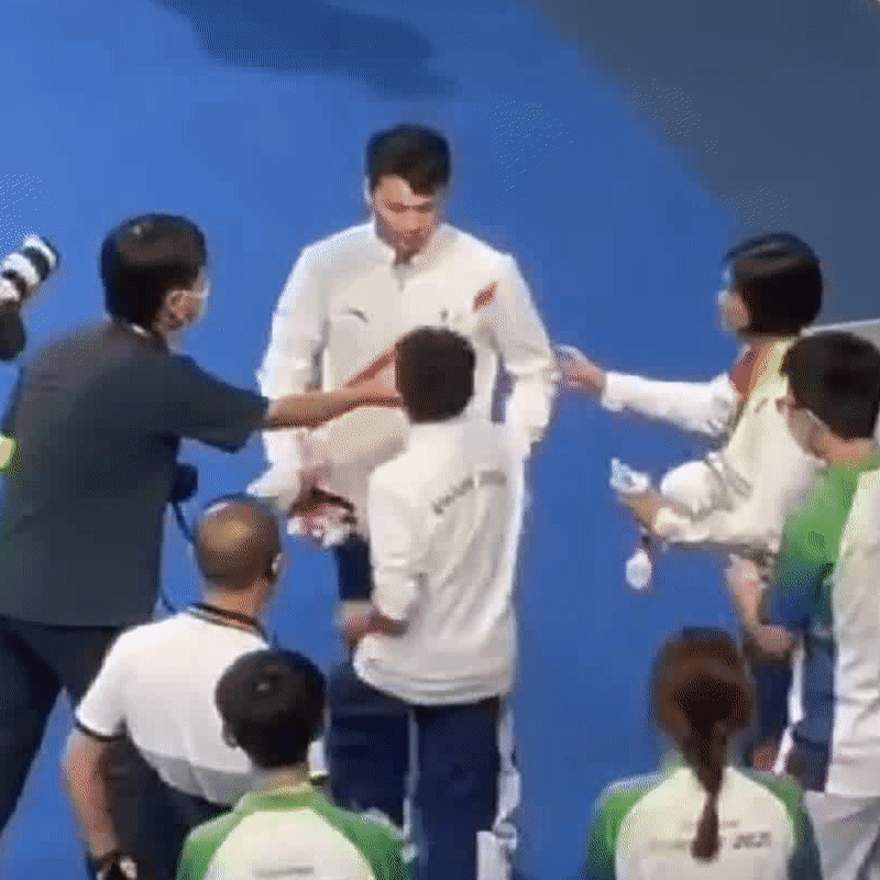 全红婵是“人形挂件”吧，她的“衣架们”腰还好吗？