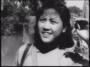 《精忠报国》的屠洪刚：娶了三个妻子，让母亲