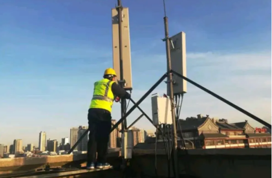 国家终于出手了，一个都跑不了，三大运营商必