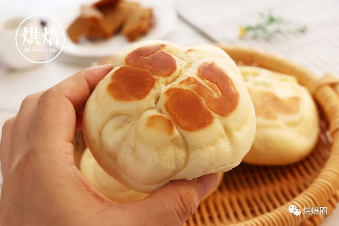 蓬松暄软 比面包好吃的开花馒头 平底锅那一步我就想咬一口了