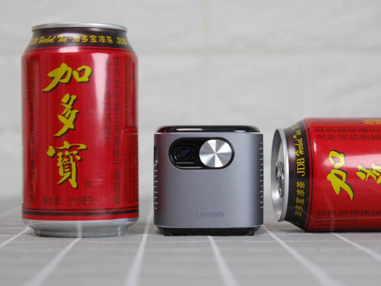 联想挑战最小投影仪？安卓系统，鸡蛋大小能投