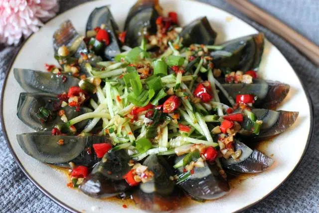 筷子最“难”夹道菜，“老外”都容易失败！！