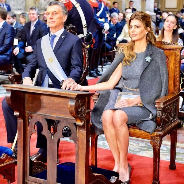 35岁单亲妈妈，在健身房邂逅帅气大叔，5年后变