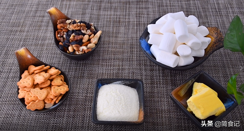 清明小長假，雪花酥安排一下！ 在家做才幾塊錢，香甜酥脆超好吃