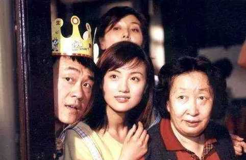 潘粤明霍思燕在这部老剧中演绎的爱情，让我们