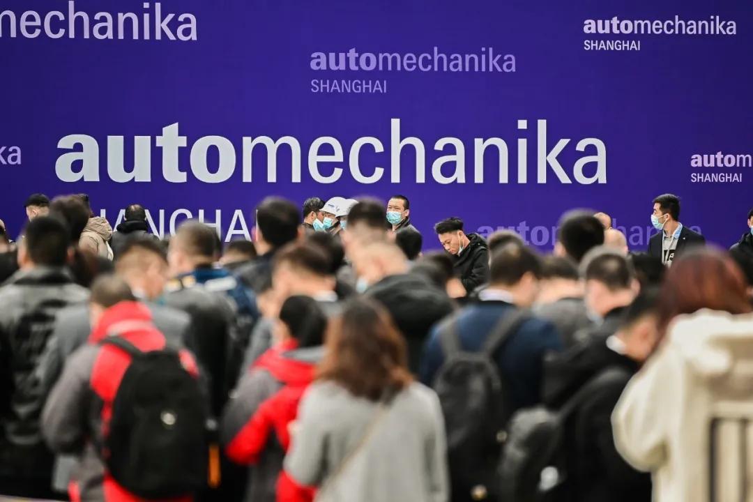 万力、双星、华盛等齐聚上海 行业年内最大展会盛大开幕