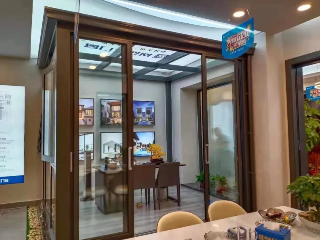 尚益达红星美凯龙·湘潭九华商场旗舰专卖店顺利开业，钜惠全城