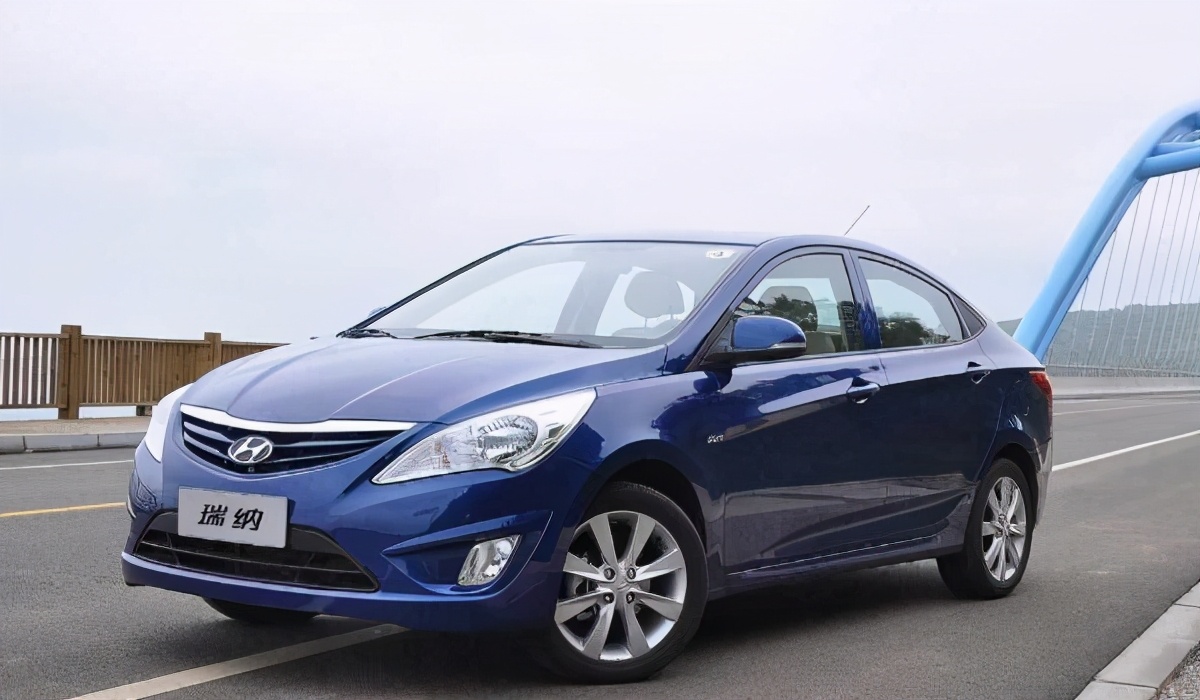 小型越野车女性自动挡五六万左右_【读车号】