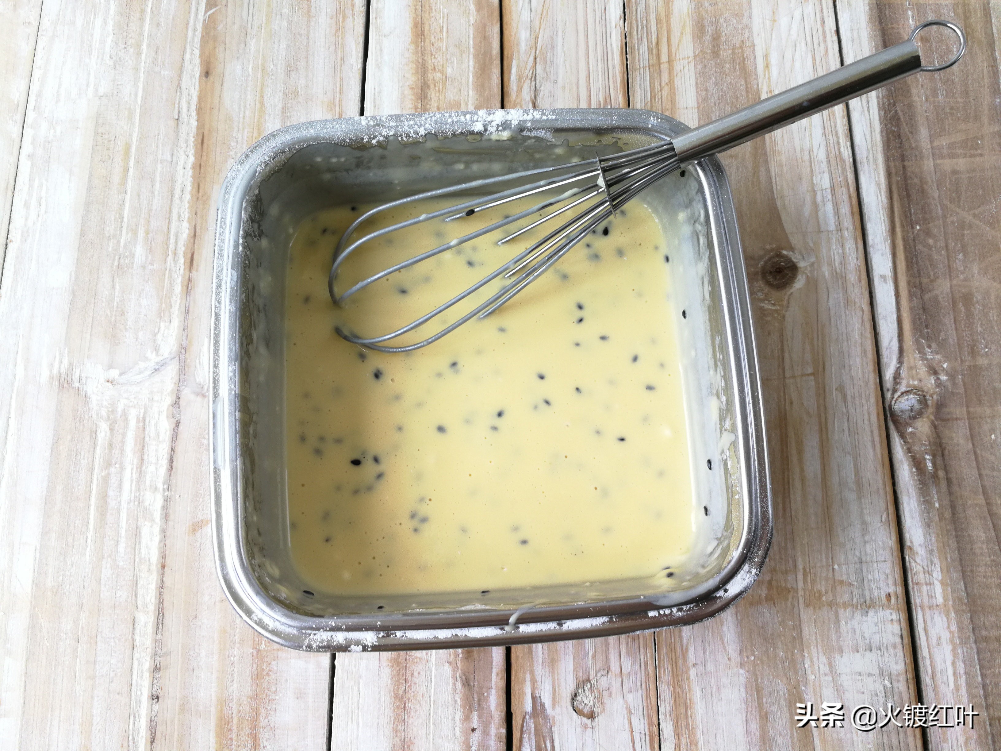 自己在家做蛋卷，香脆可口，碎屑也不舍得浪费，满足感爆棚