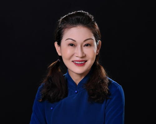 玻尿酸女王赵燕：成本15卖5000，今身价400亿，她有多牛