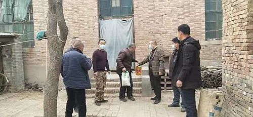 邢台市任泽区留垒村：慰问孤寡老人、贫困户及老党员