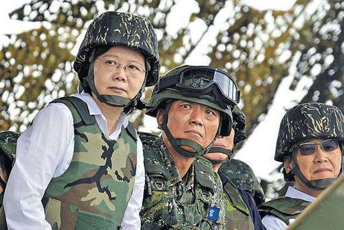 我对解决台湾问题的终极观点：离开强大的武力谈台湾问题都是空谈
