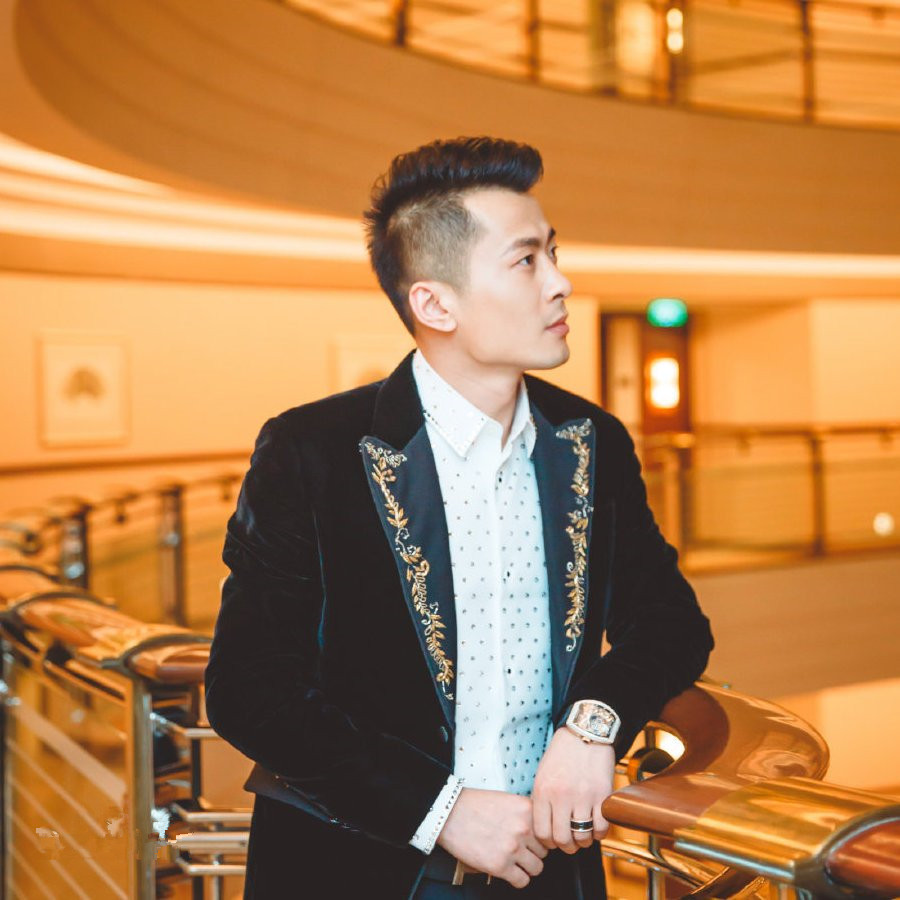 直到辛巴彻底糊了，才发现郑爽直播“发飙”是