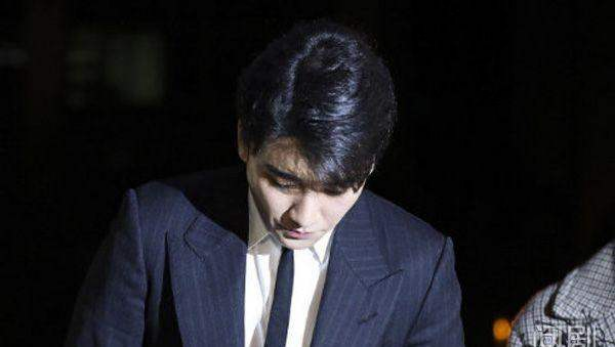 继N号房前，胜利夜店“殴打吸毒”成常态，张紫