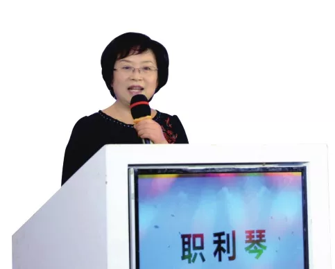 职利琴：中医是我的“尚方宝剑”