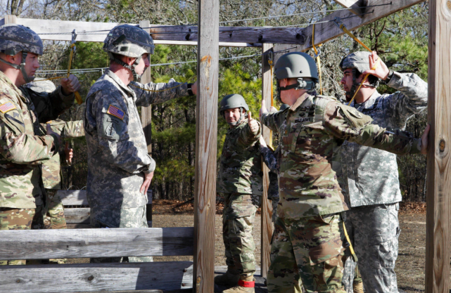 �������û�����Σ�Ϊ��ս����Զ���������ң�ר�ң���3�����Ҫ