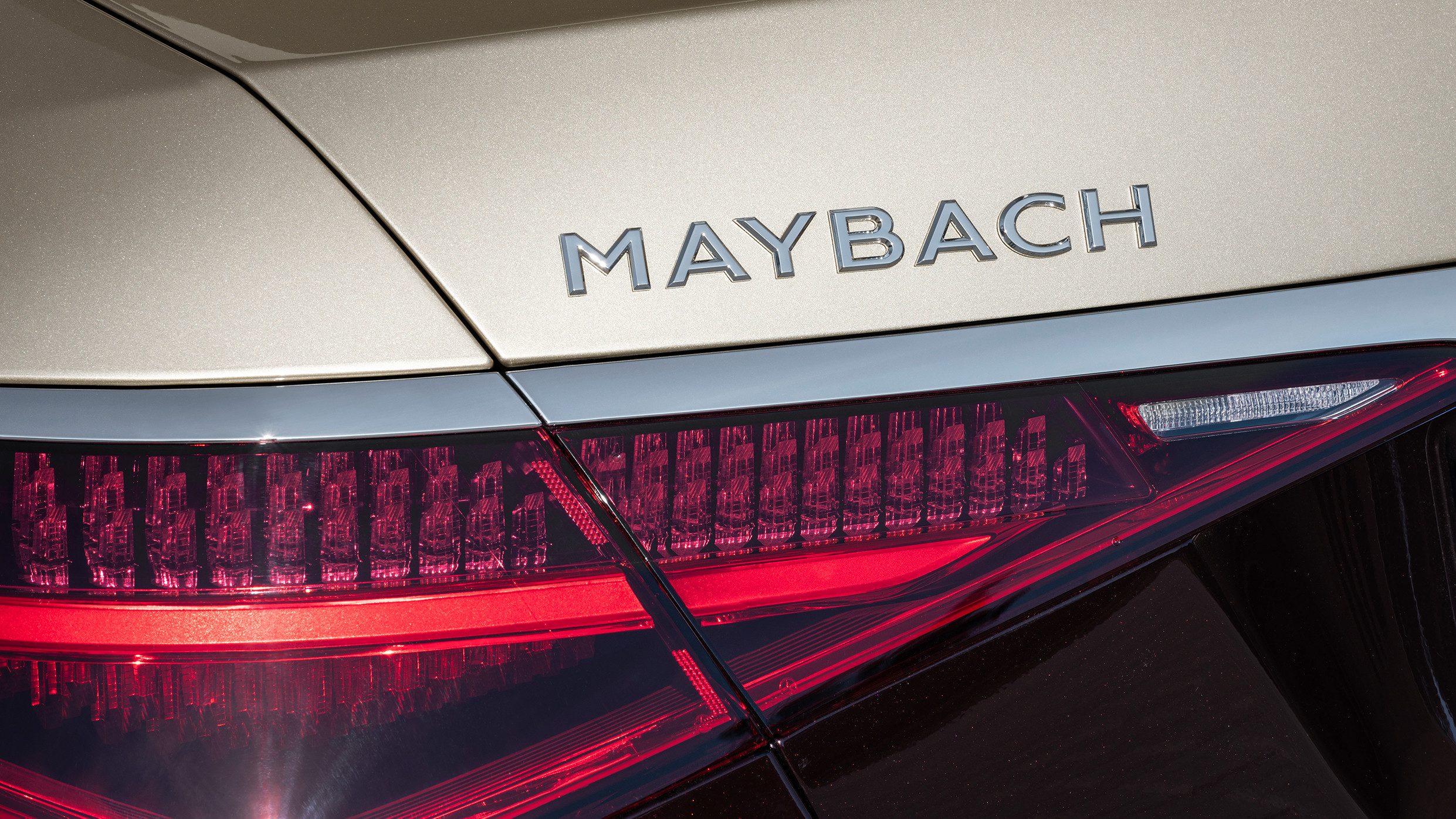 最后的V12！全新一代迈巴赫S级正式发布