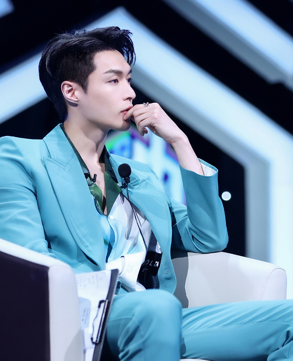 Zhang Yi promotes depressed tone to do a major issue, not reconciled to becomes an actor only, with yellow Lei Huang Bo partnership opens a firm