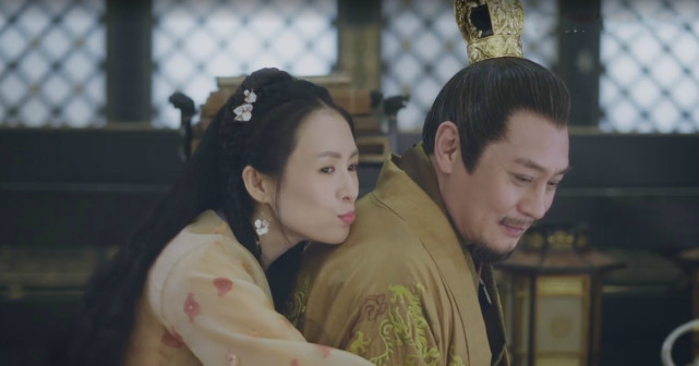 怼片方营销少女感反被吐槽？被演技综艺反噬的章子怡