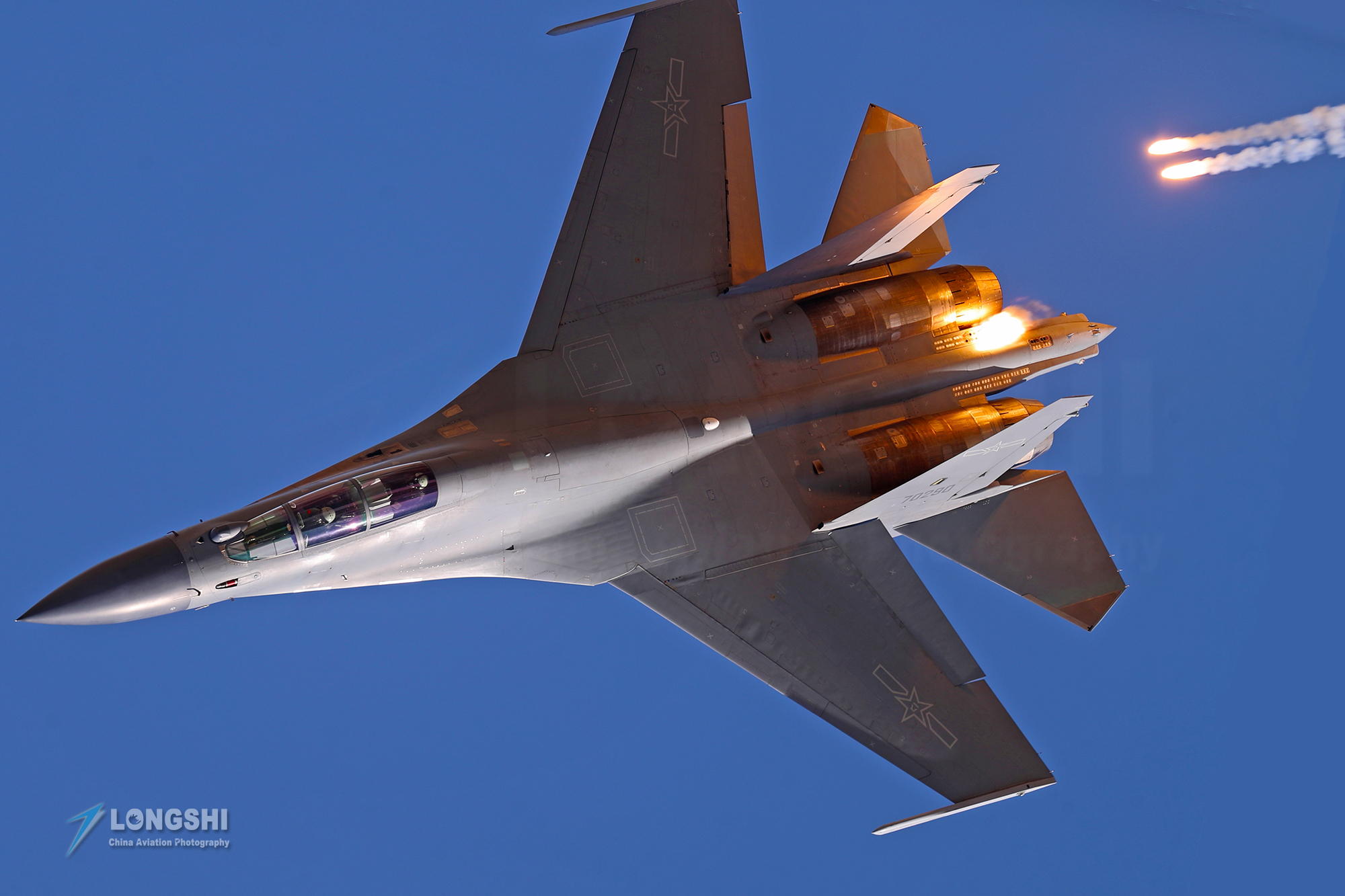 ��10B̤�����ţ�������±�����װ������̥���ǣ�����˹ҲҪ��Ľ