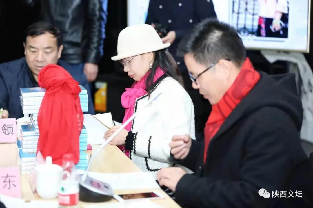 ����ϼ���顶���ճ��ӡ��׷�ʽ����̸���ڼ�ƽ���Ļ������ݾ���