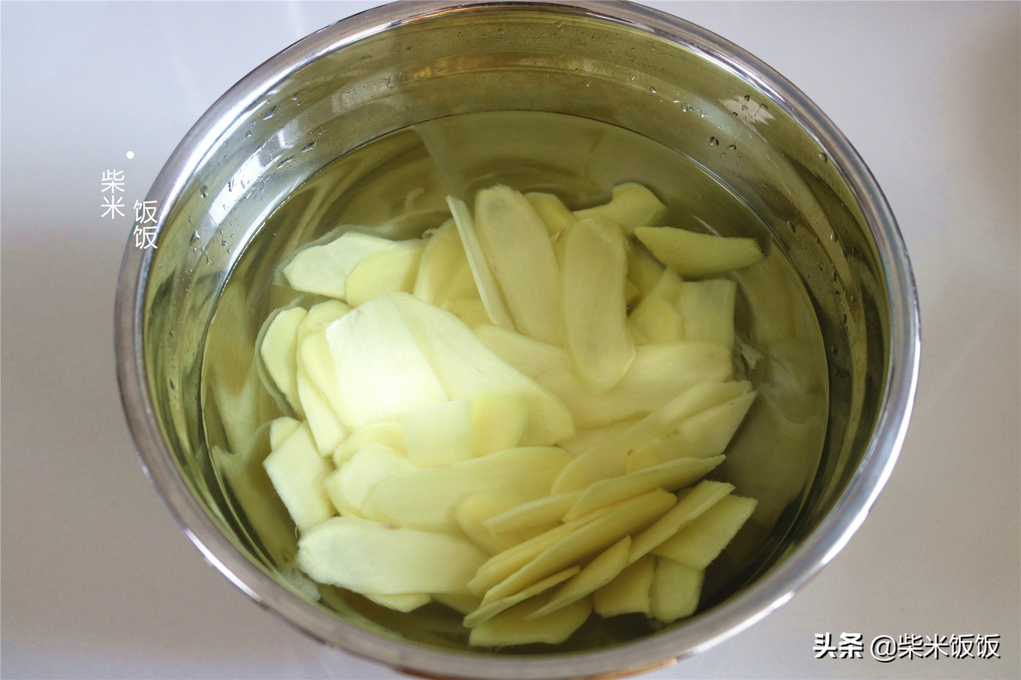 三伏天养身体，不吃肉也要吃它，每天两片，脾胃健康胃口好