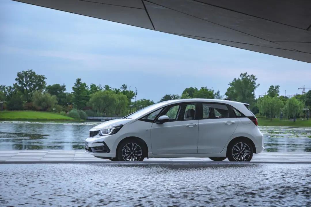 看完这三款车，就知道为什么买车前一定要看保值率了