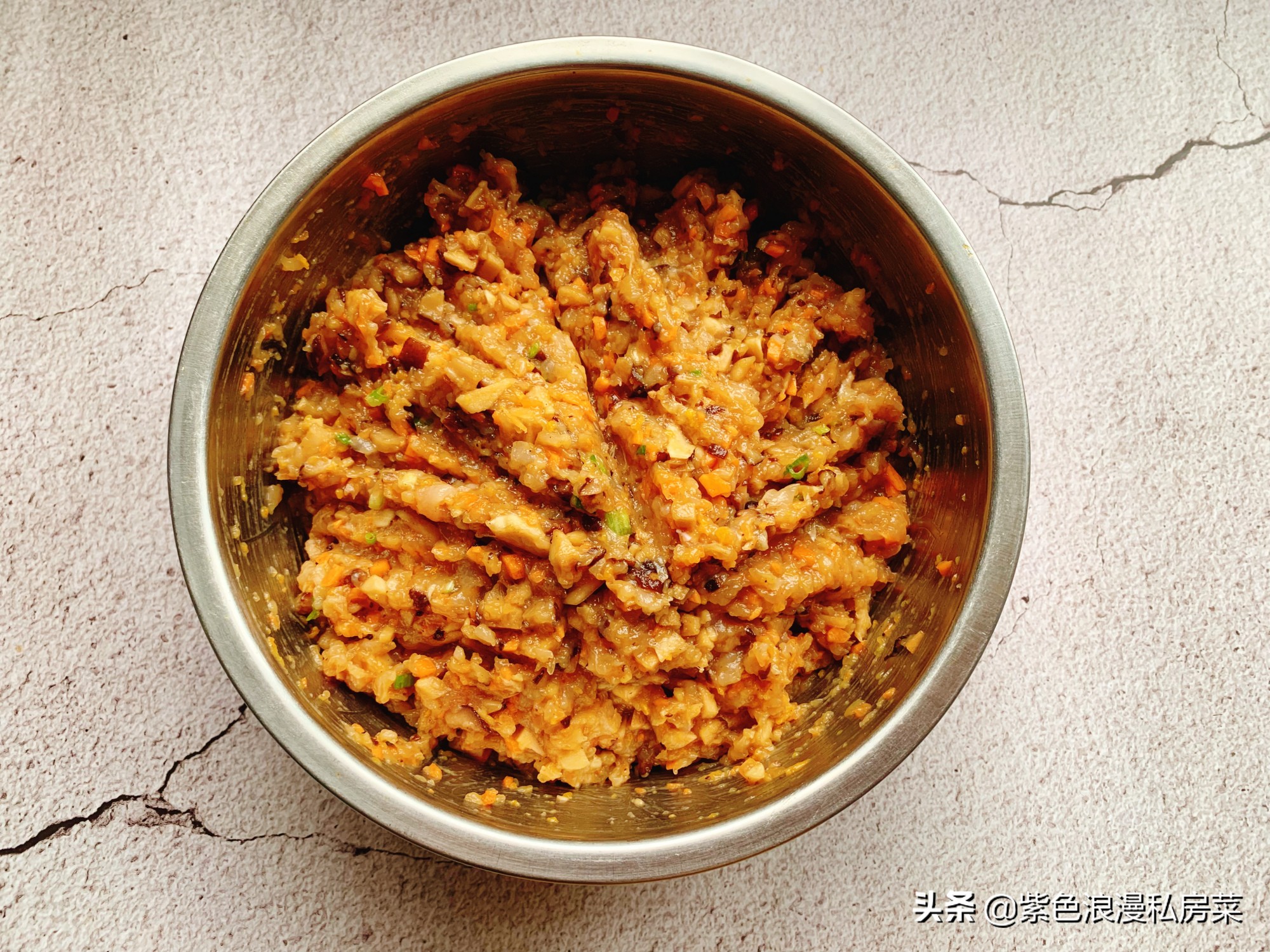 Don’t just boil chicken breasts. Teach you how to cook them. It’s tender on the outside and tender on the inside. It’s delicious and greedy