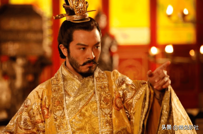 视金钱为粪土的男影帝，对作品要求高，拒绝高