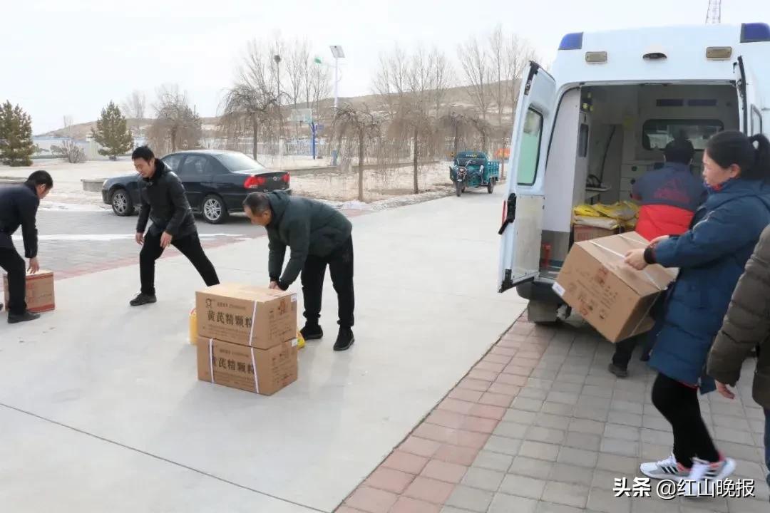 赤峰市蒙中医药“医播歌乐”联合党委开展送健康 送温暖志愿服务活动