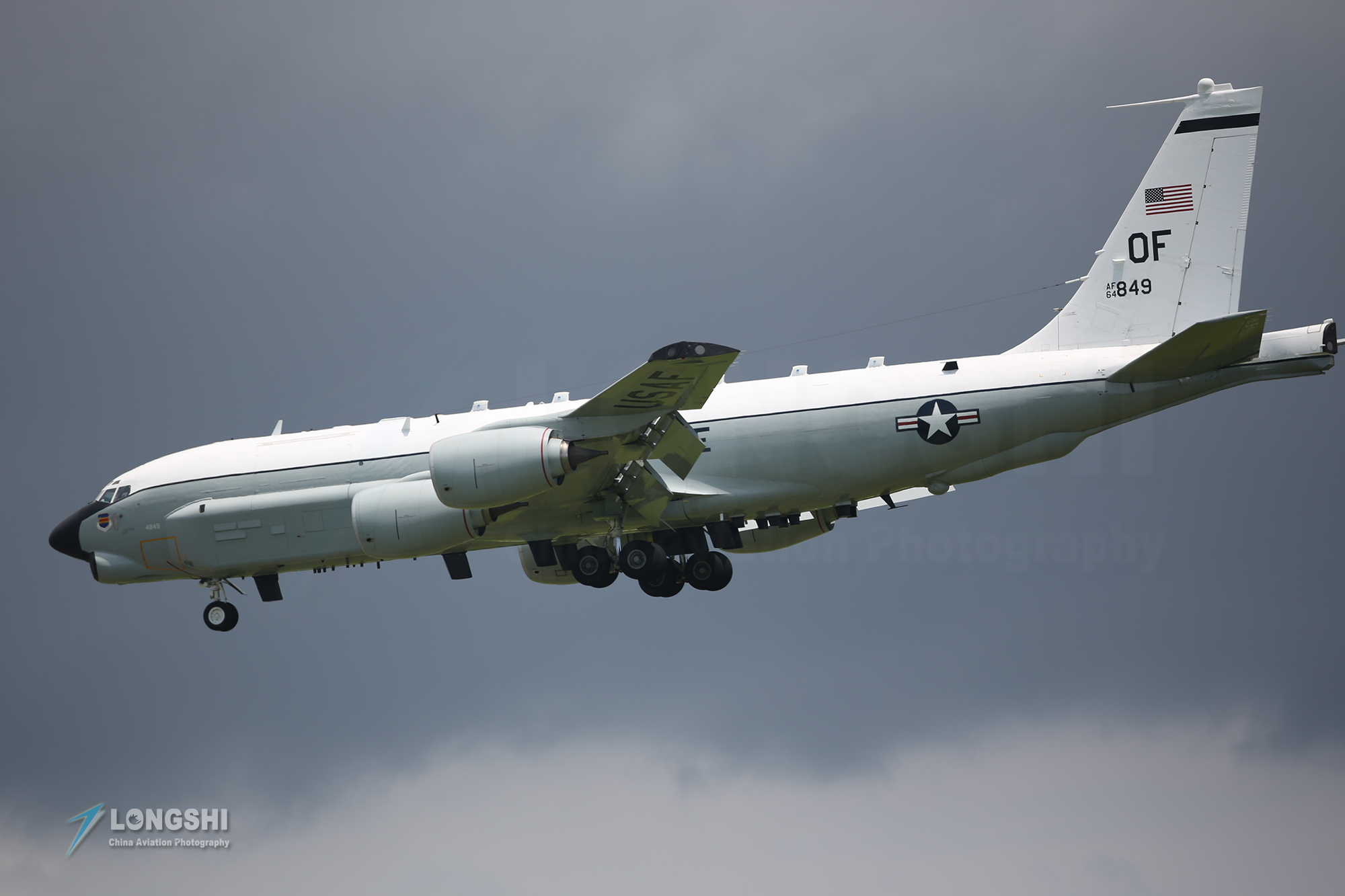 南海警报频繁响起，美军抵近侦察已成常态，3