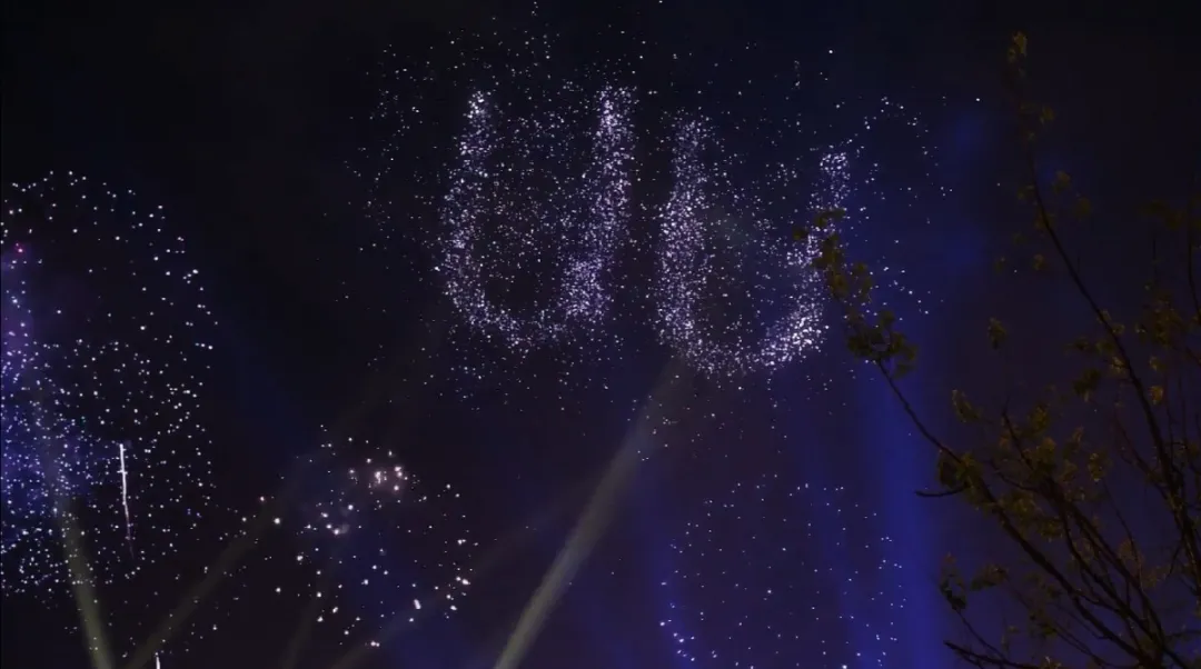 《三十而已》6大关键细节，梁正贤的渣早有伏笔