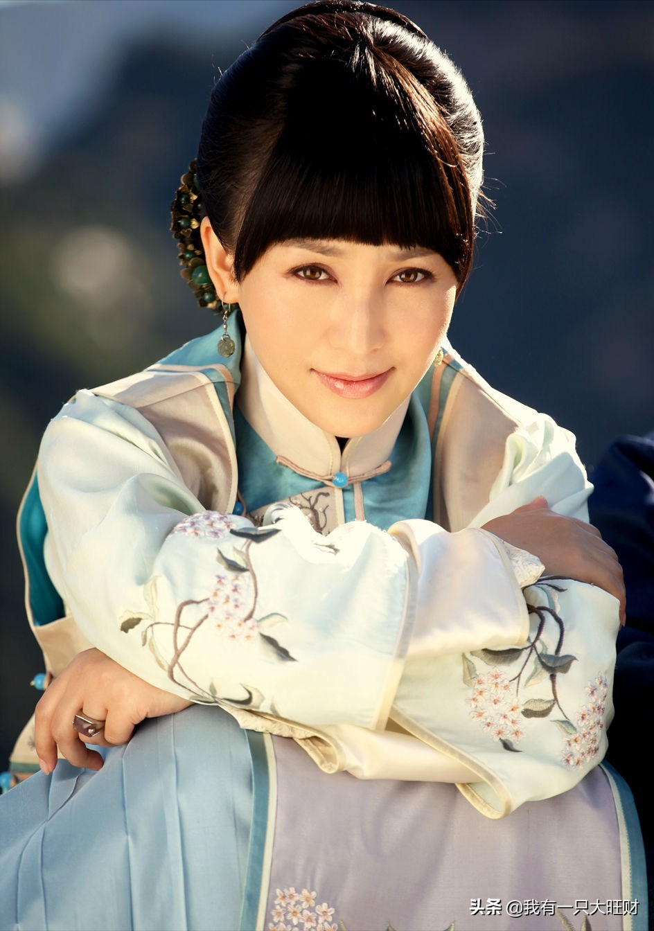 《打狗棍》禁烟大使玉格格三观极正,一生痛恨大烟,却因大烟而死