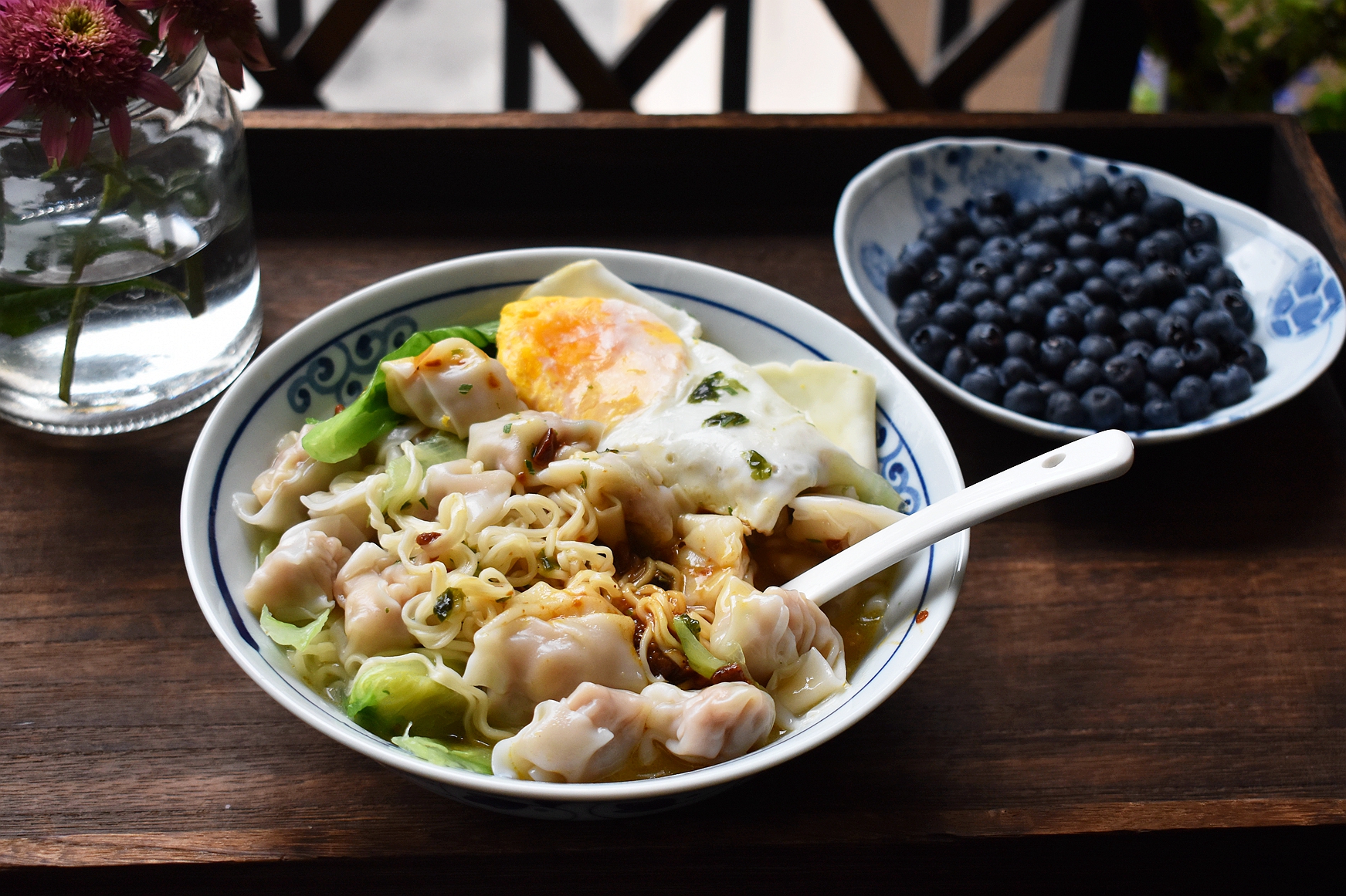 真正的懒人早餐，简单煮一煮10分钟上桌，好吃又营养，鲜美极了