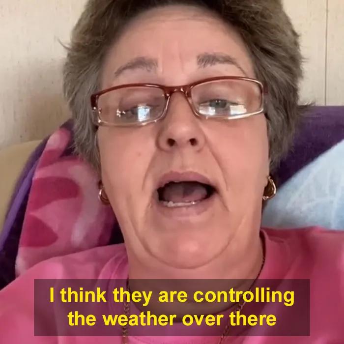 “得州的雪是假雪！是拜登的阴谋！”美国民众